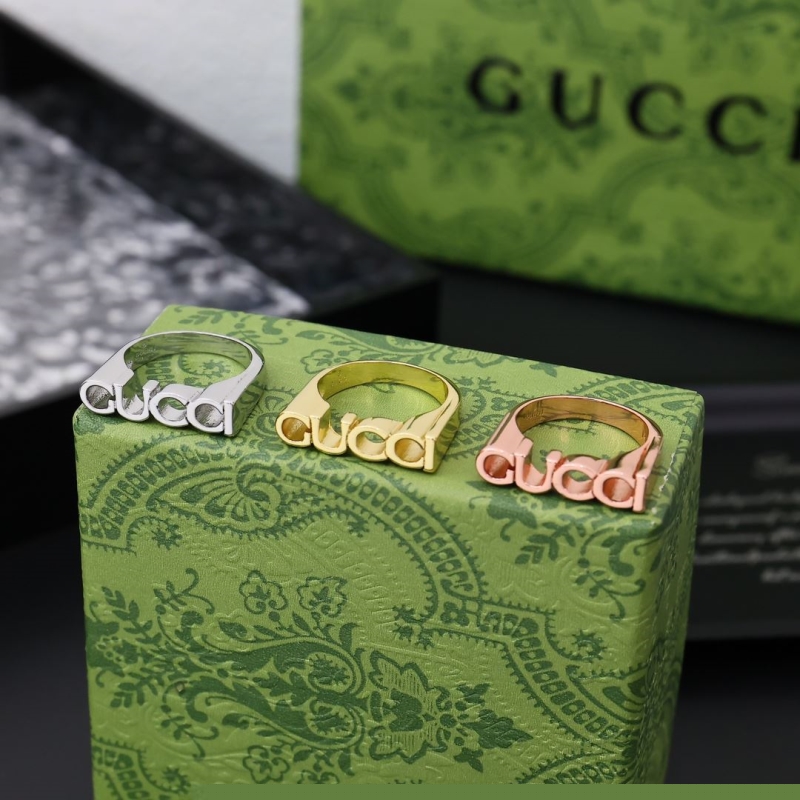 G*u*i rings
